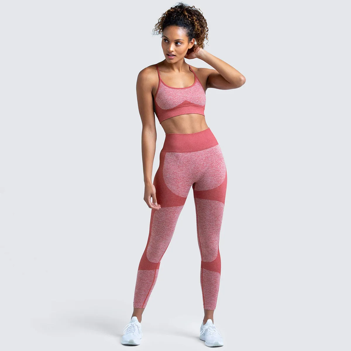 European and American Quick-Drying Yoga Vest Suit Professional Sports Running Seamless Workout Bra Cropped Pants Set